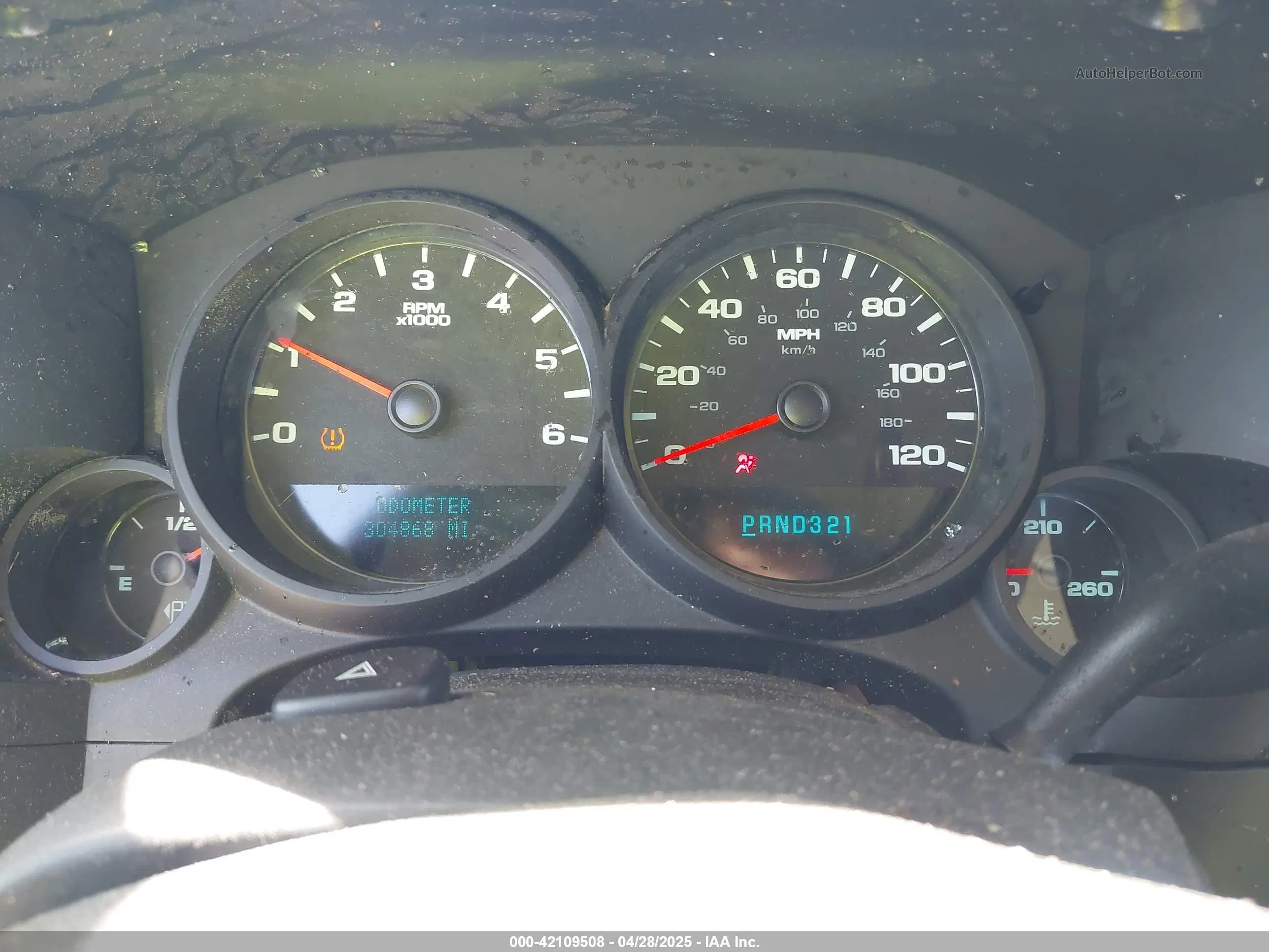 2012 Chevrolet Silverado 1500 Work Truck White vin: 1GCRCPEAXCZ102687