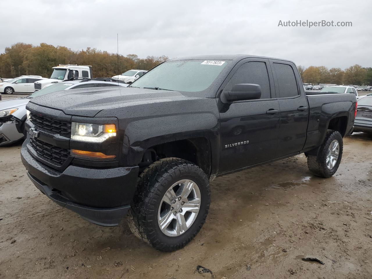 2016 Chevrolet Silverado C1500 Custom Black vin: 1GCRCPEC0GZ237376