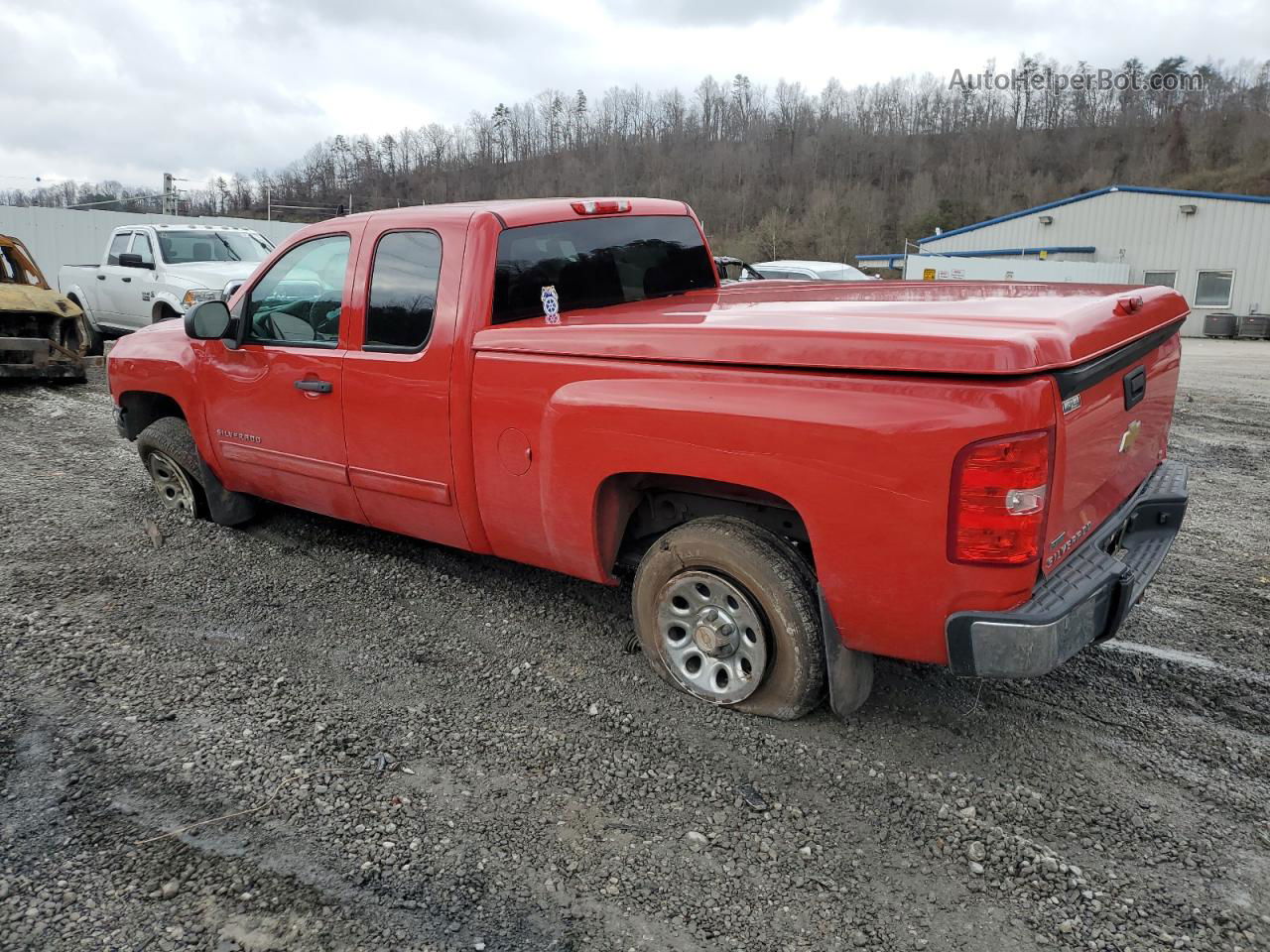 2012 Chevrolet Silverado C1500  Ls Red vin: 1GCRCREA5CZ242822