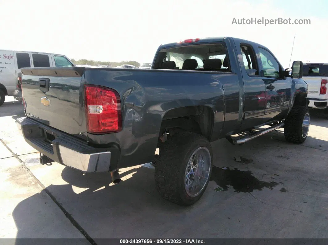 2013 Chevrolet Silverado 1500 Ls Blue vin: 1GCRCREA9DZ110826