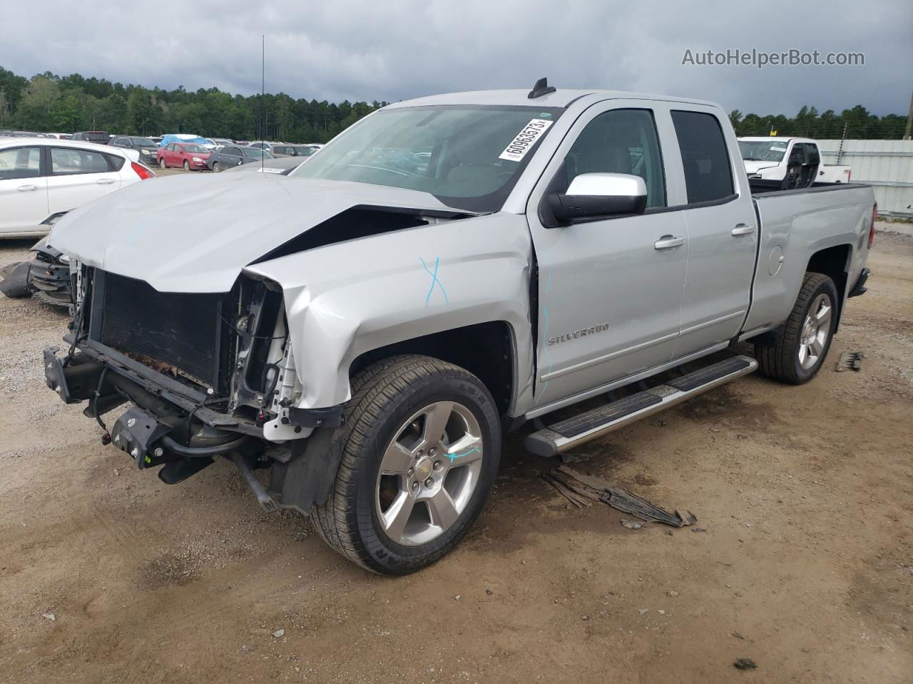 2018 Chevrolet Silverado C1500 Lt Серебряный vin: 1GCRCREC6JZ109193