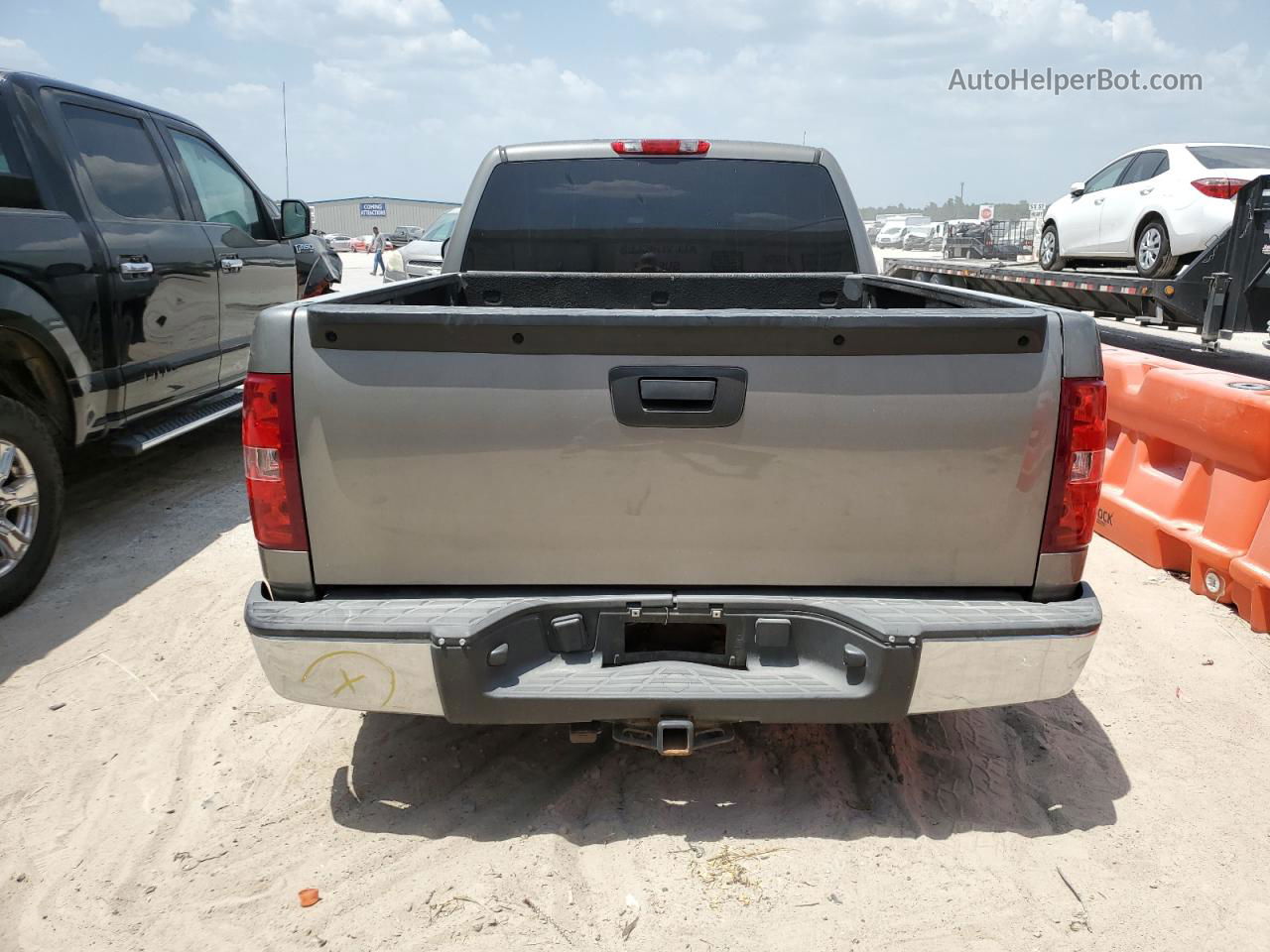 2013 Chevrolet Silverado C1500 Lt Желто-коричневый vin: 1GCRCSEA2DZ298905