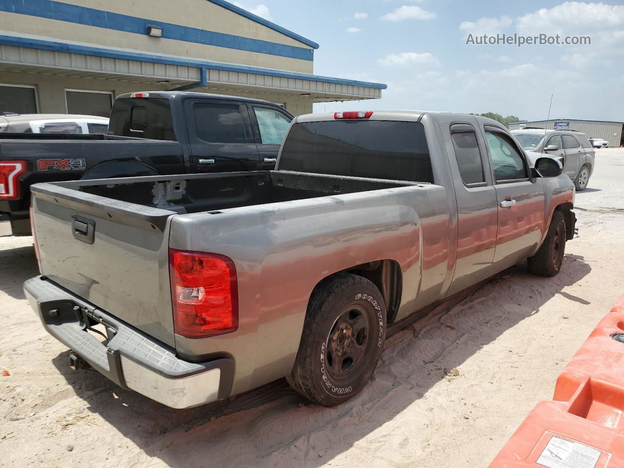 2013 Chevrolet Silverado C1500 Lt Tan vin: 1GCRCSEA2DZ298905