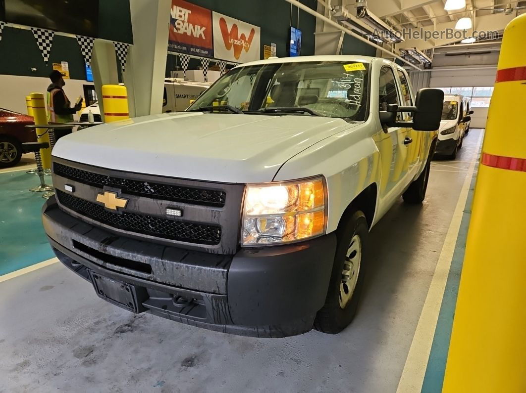 2012 Chevrolet Silverado 1500   vin: 1GCRKPEA7CZ303546