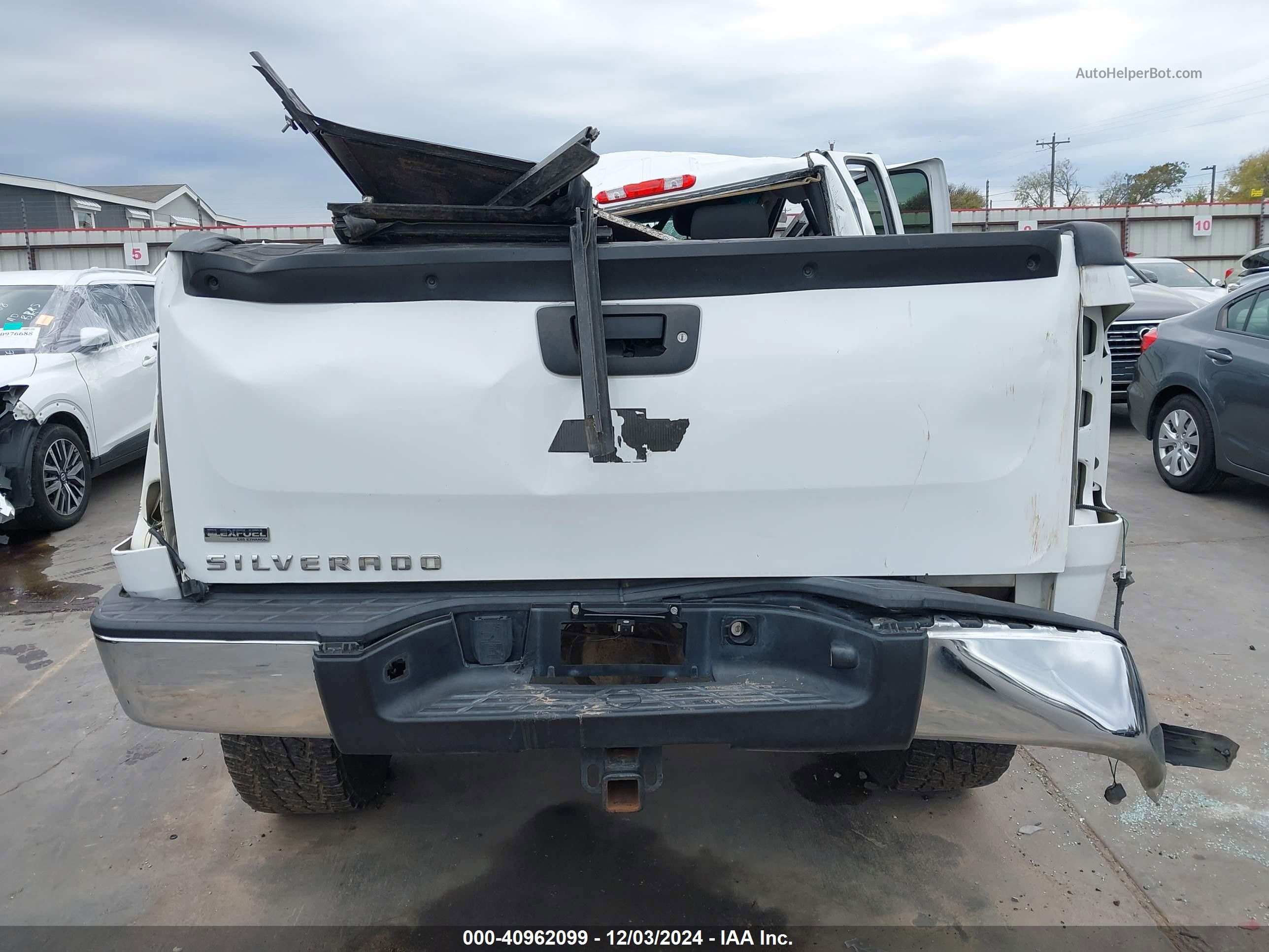 2012 Chevrolet Silverado 1500 Ls White vin: 1GCRKREA3CZ171283