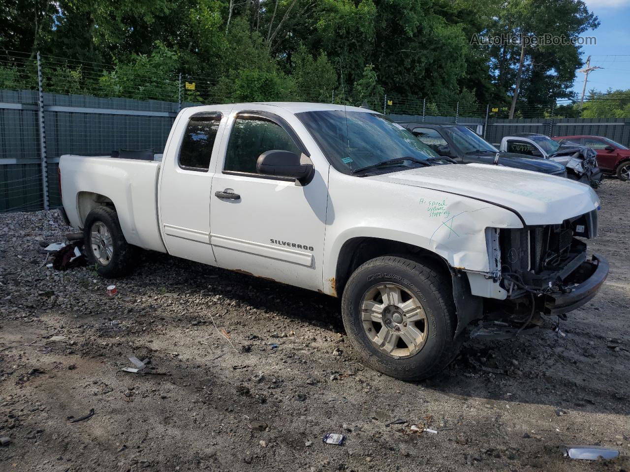 2013 Chevrolet Silverado K1500 Lt Белый vin: 1GCRKSE71DZ307133