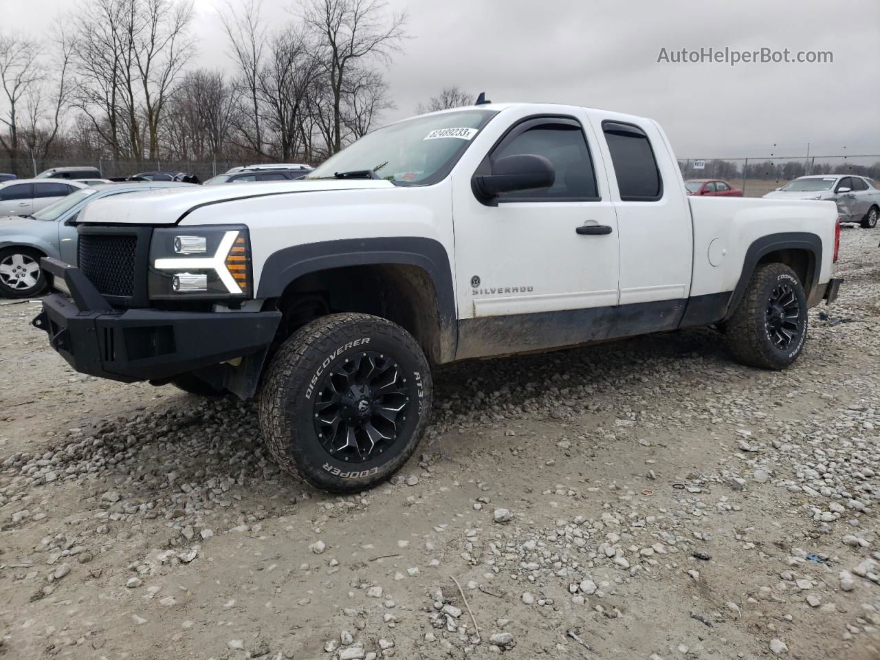 2013 Chevrolet Silverado K1500 Lt White vin: 1GCRKSE72DZ192803