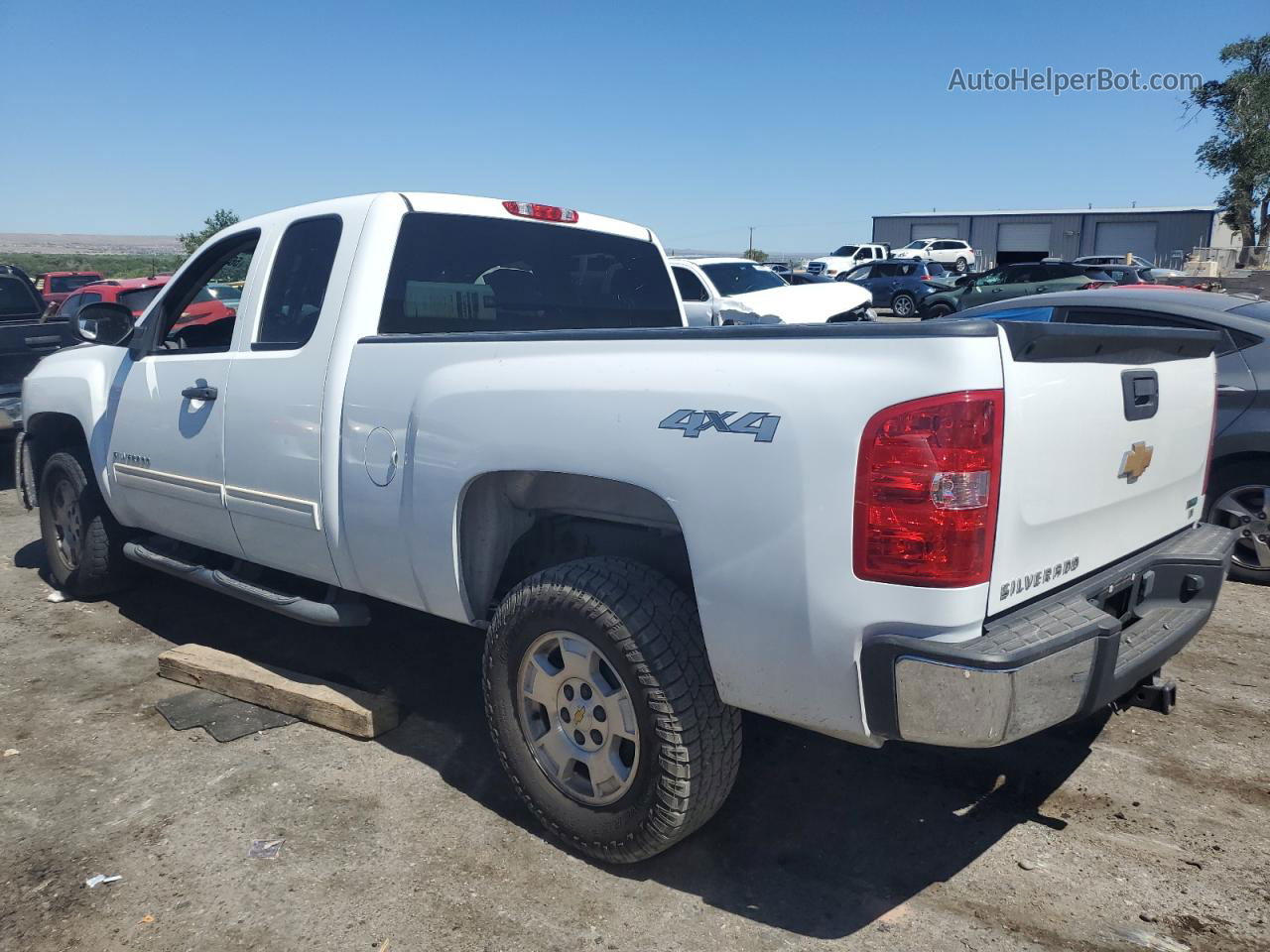 2012 Chevrolet Silverado K1500 Lt White vin: 1GCRKSE77CZ291860