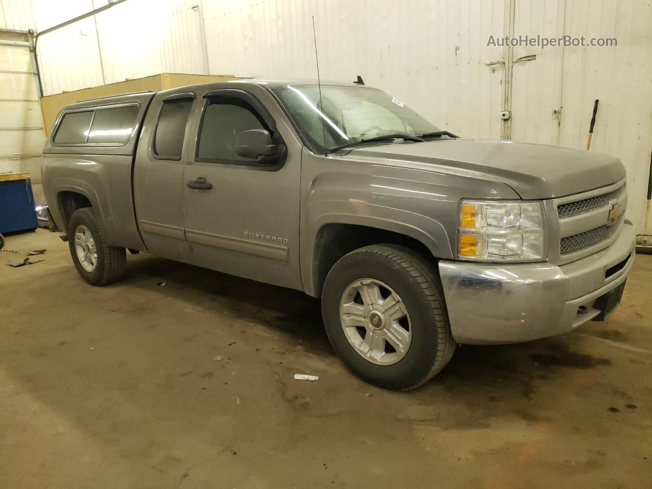 2013 Chevrolet Silverado K1500 Lt Gray vin: 1GCRKSE79DZ139659