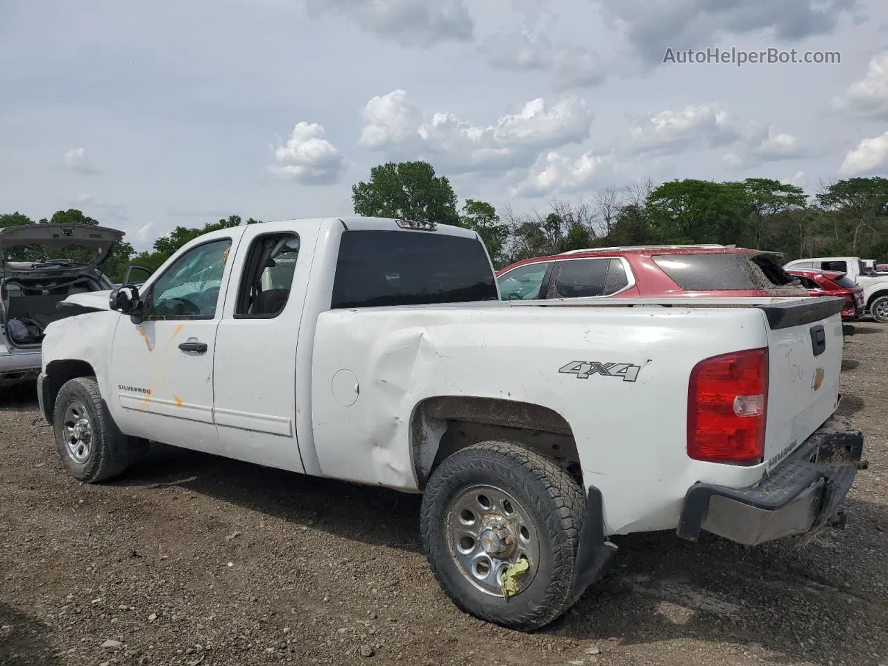 2013 Chevrolet Silverado K1500 Lt White vin: 1GCRKSEA2DZ239436