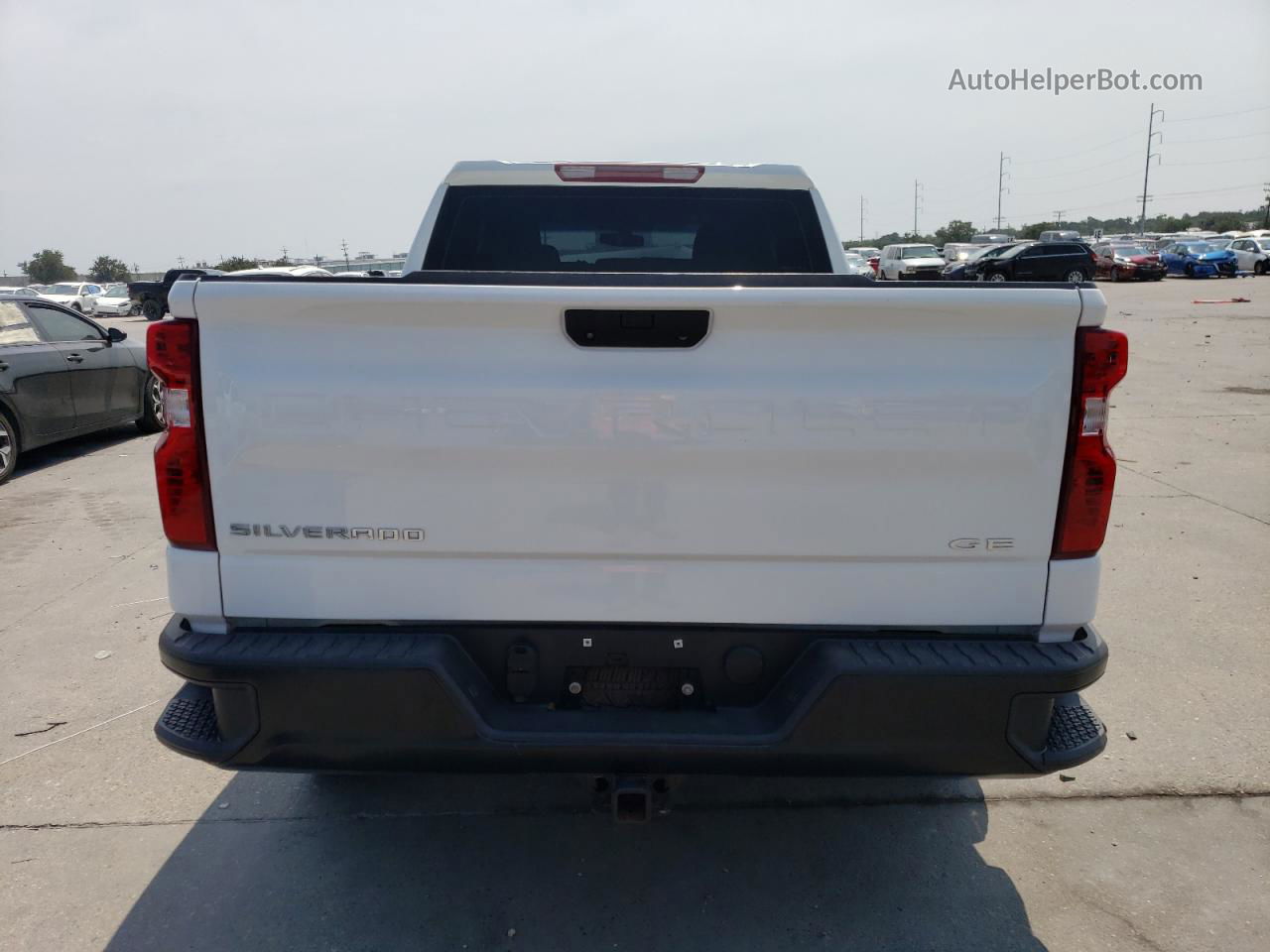 2019 Chevrolet Silverado K1500 White vin: 1GCRYAEH7KZ206161