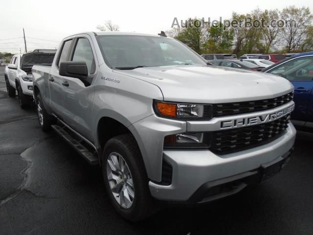 2019 Chevrolet Silverado 1500 Custom Silver vin: 1GCRYBEFXKZ260848