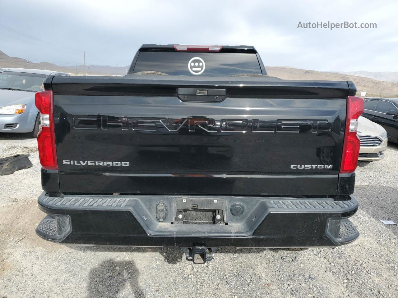 2019 Chevrolet Silverado K1500 Trail Boss Custom Черный vin: 1GCRYCEH8KZ300075