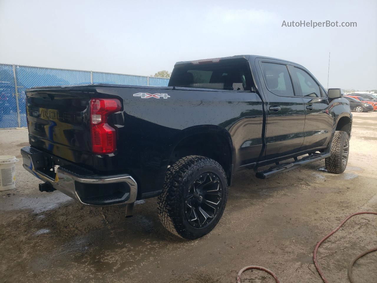 2019 Chevrolet Silverado K1500 Lt Черный vin: 1GCUYDED9KZ359312