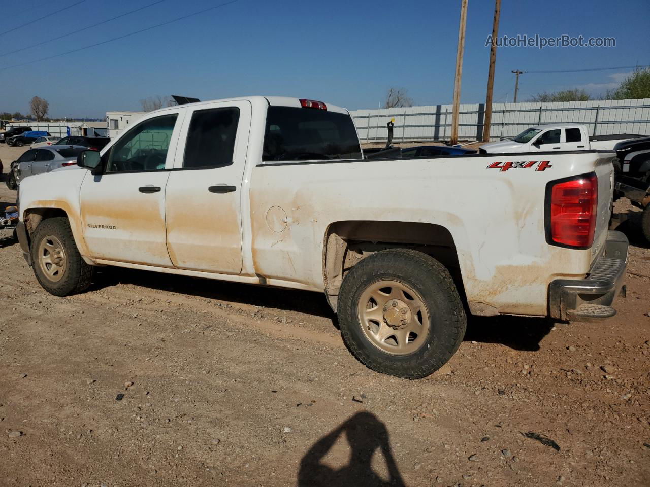 2018 Chevrolet Silverado K1500 Белый vin: 1GCVKNEC0JZ126131