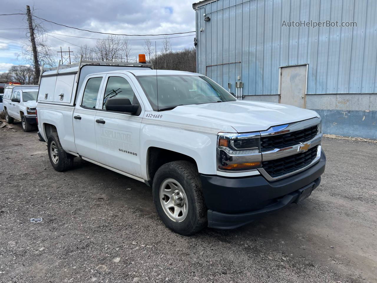 2016 Chevrolet Silverado K1500 White vin: 1GCVKNEC1GZ386921