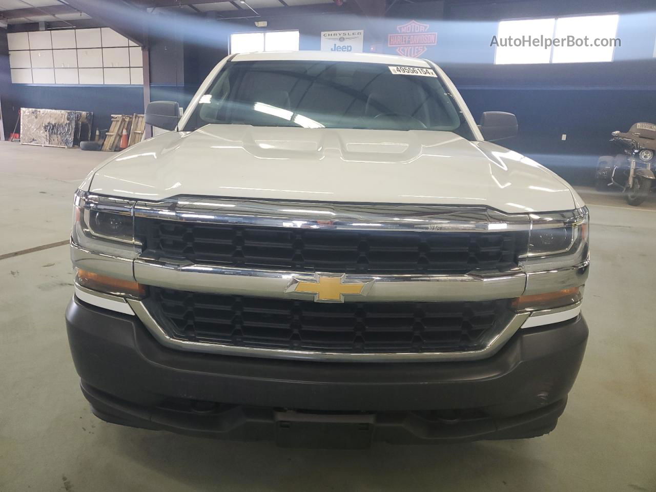 2018 Chevrolet Silverado K1500 Белый vin: 1GCVKNEH9JZ186873