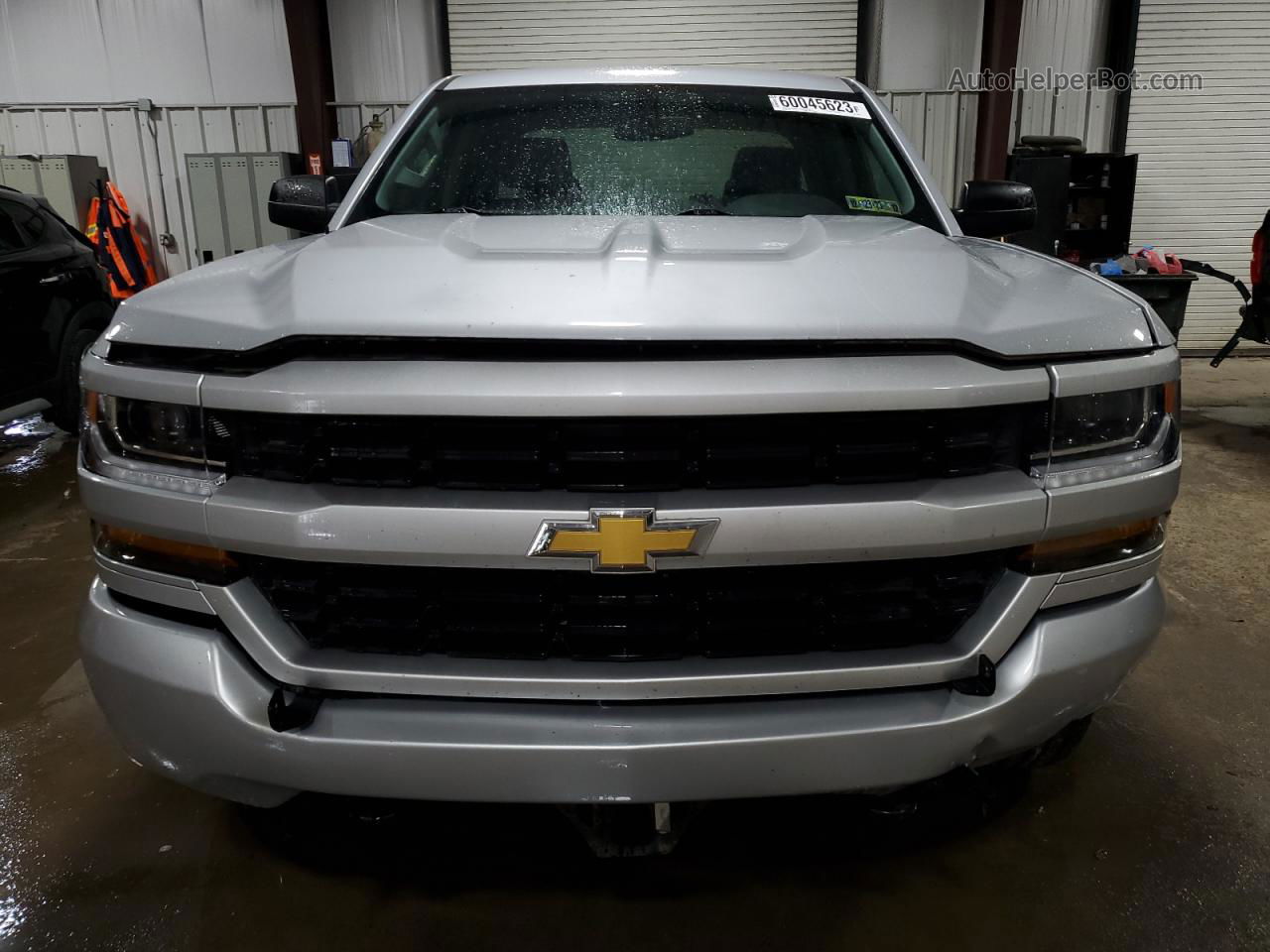 2016 Chevrolet Silverado K1500 Custom Silver vin: 1GCVKPEC1GZ344941