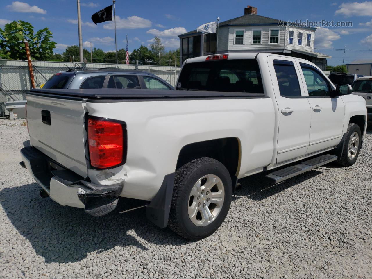 2016 Chevrolet Silverado K1500 Lt White vin: 1GCVKREC1GZ359774