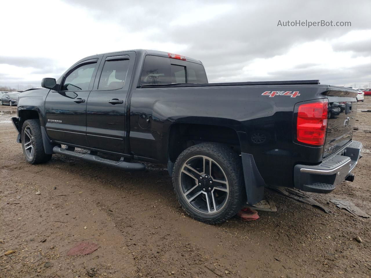 2016 Chevrolet Silverado K1500 Lt Черный vin: 1GCVKREC3GZ407016