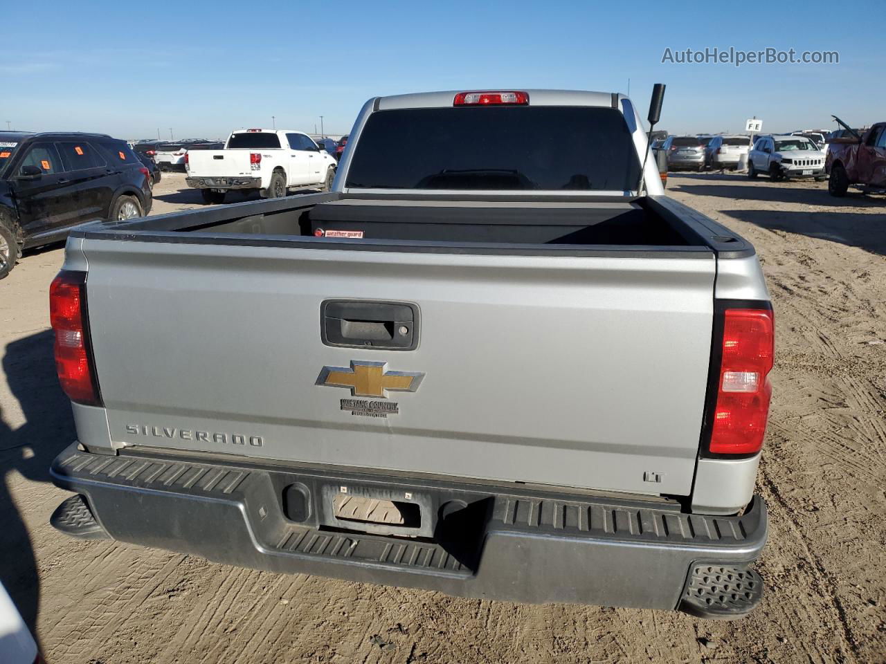 2018 Chevrolet Silverado K1500 Lt Silver vin: 1GCVKREC3JZ251891