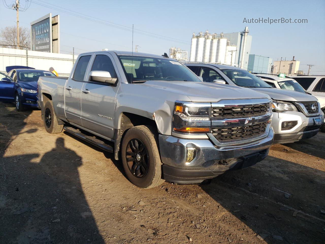 2016 Chevrolet Silverado K1500 Lt Серебряный vin: 1GCVKREC5GZ413268