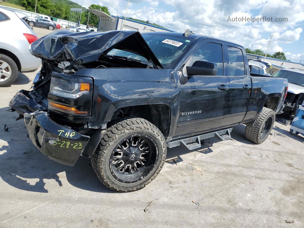 2016 Chevrolet Silverado K1500 Lt Black vin: 1GCVKREC7GZ259517