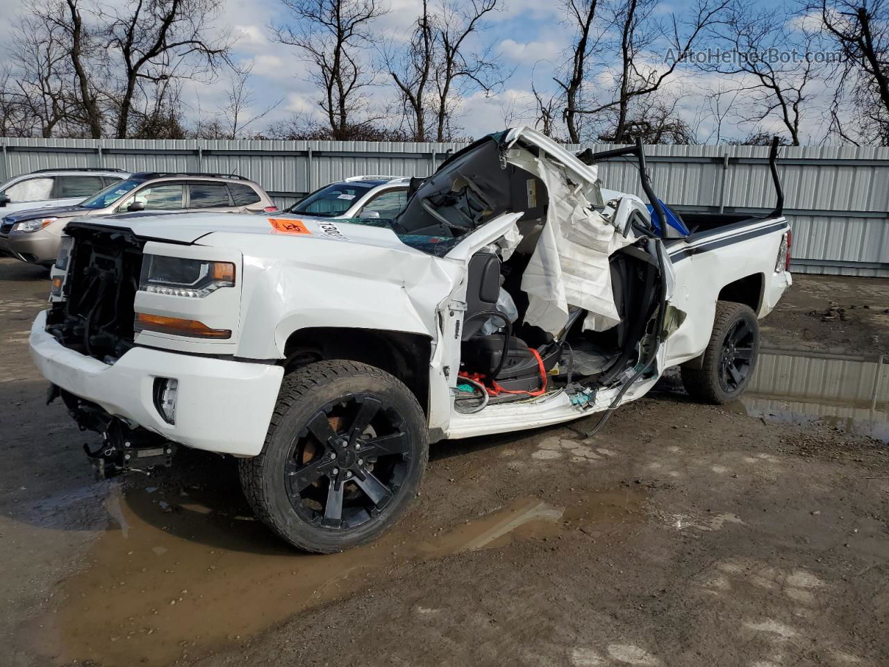 2016 Chevrolet Silverado K1500 Lt White vin: 1GCVKREC8GZ378581