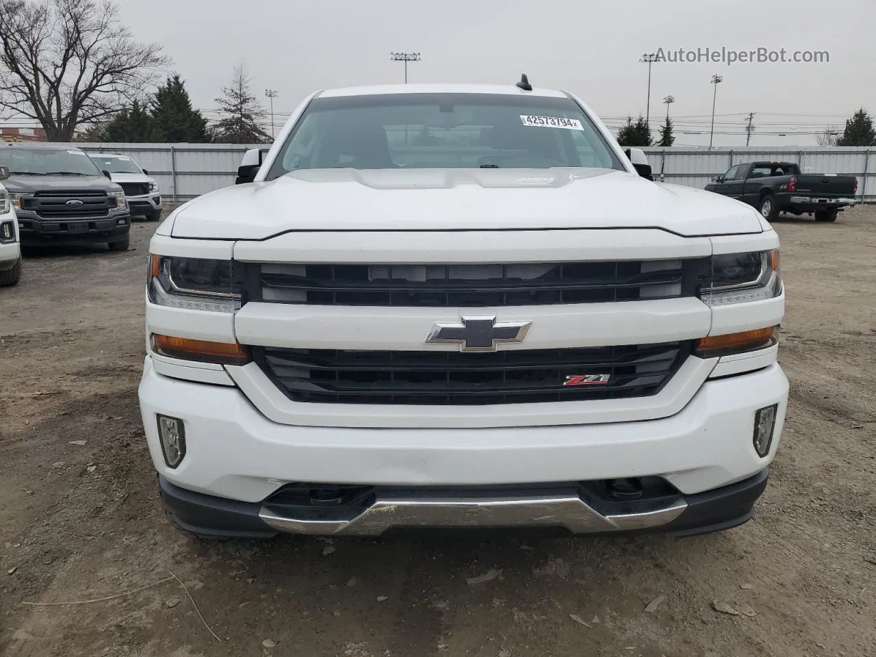 2016 Chevrolet Silverado K1500 Lt Белый vin: 1GCVKREC9GZ306045