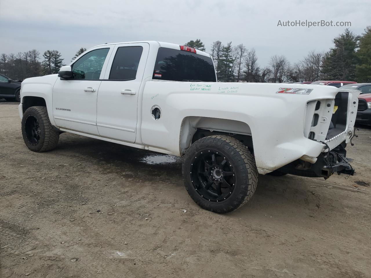 2016 Chevrolet Silverado K1500 Lt Белый vin: 1GCVKREC9GZ306045