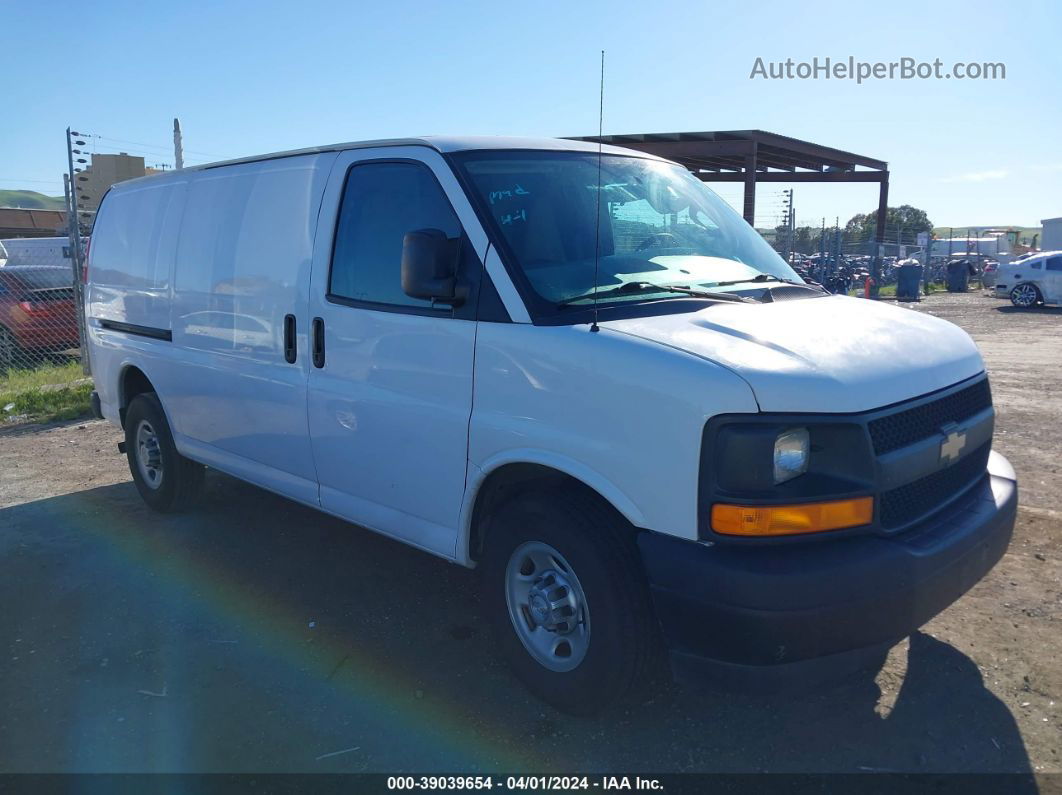 2017 Chevrolet Express 2500 Work Van White vin: 1GCWGAFF0H1145763