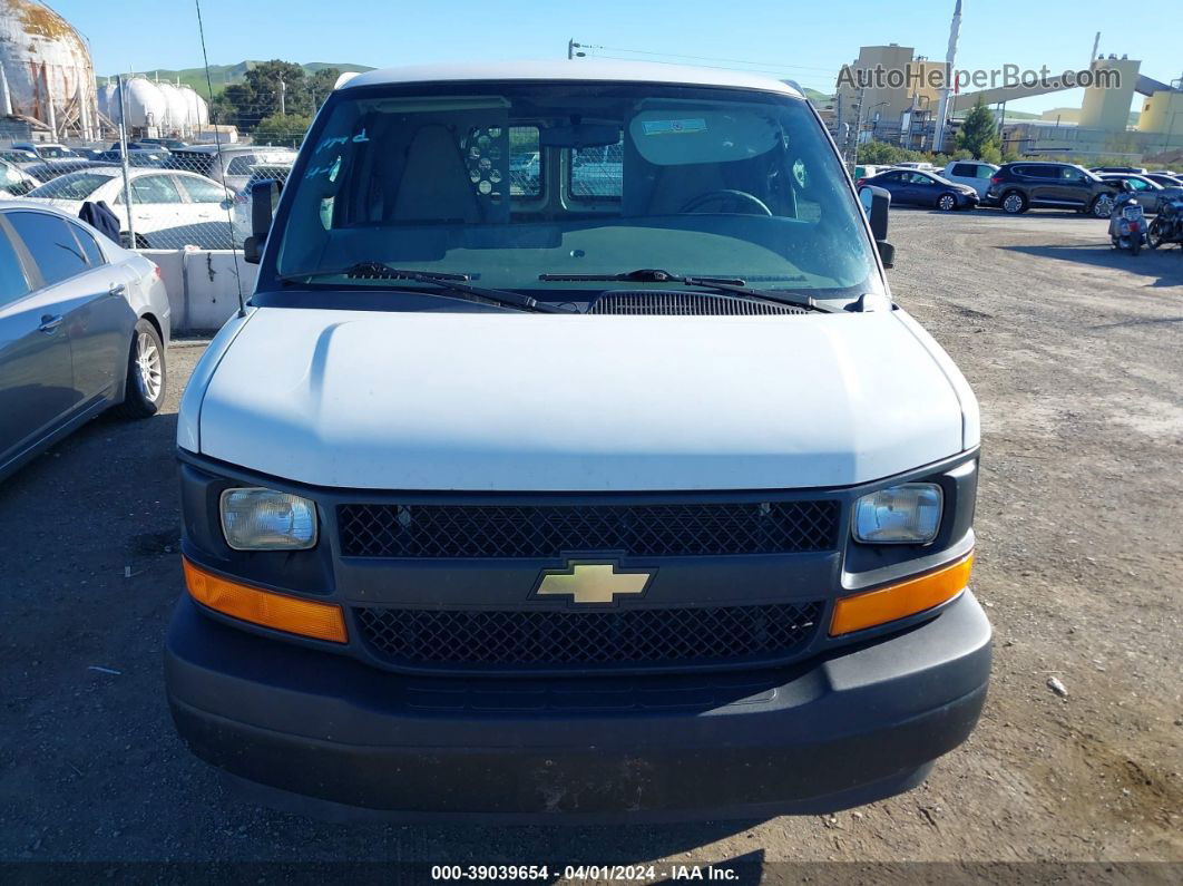 2017 Chevrolet Express 2500 Work Van White vin: 1GCWGAFF0H1145763