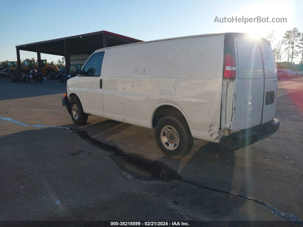 2017 Chevrolet Express   White vin: 1GCWGAFF1H1136389