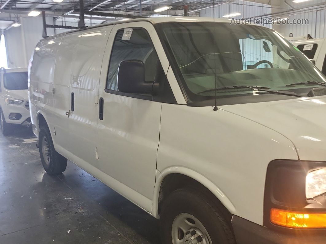 2017 Chevrolet Express 2500 Work Van White vin: 1GCWGAFF1H1197774