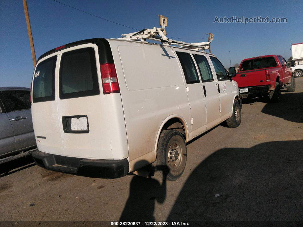 2017 Chevrolet Express 2500 Work Van White vin: 1GCWGAFF3H1117293