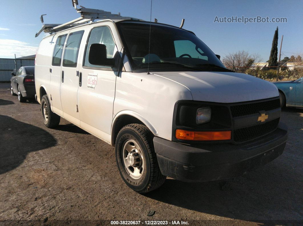 2017 Chevrolet Express 2500 Work Van White vin: 1GCWGAFF3H1117293