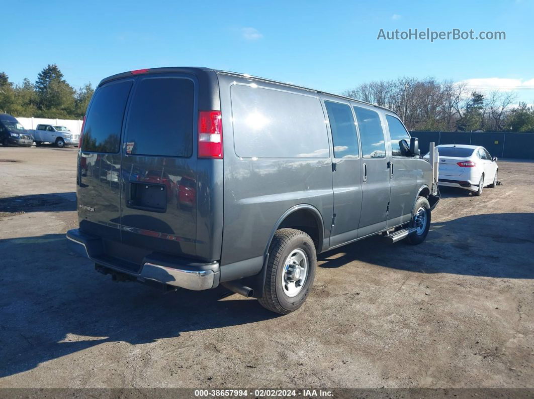 2017 Chevrolet Express 2500 Work Van Серый vin: 1GCWGAFF4H1172447