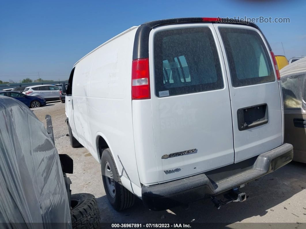 2017 Chevrolet Express Cargo Van   White vin: 1GCWGAFF5H1335932