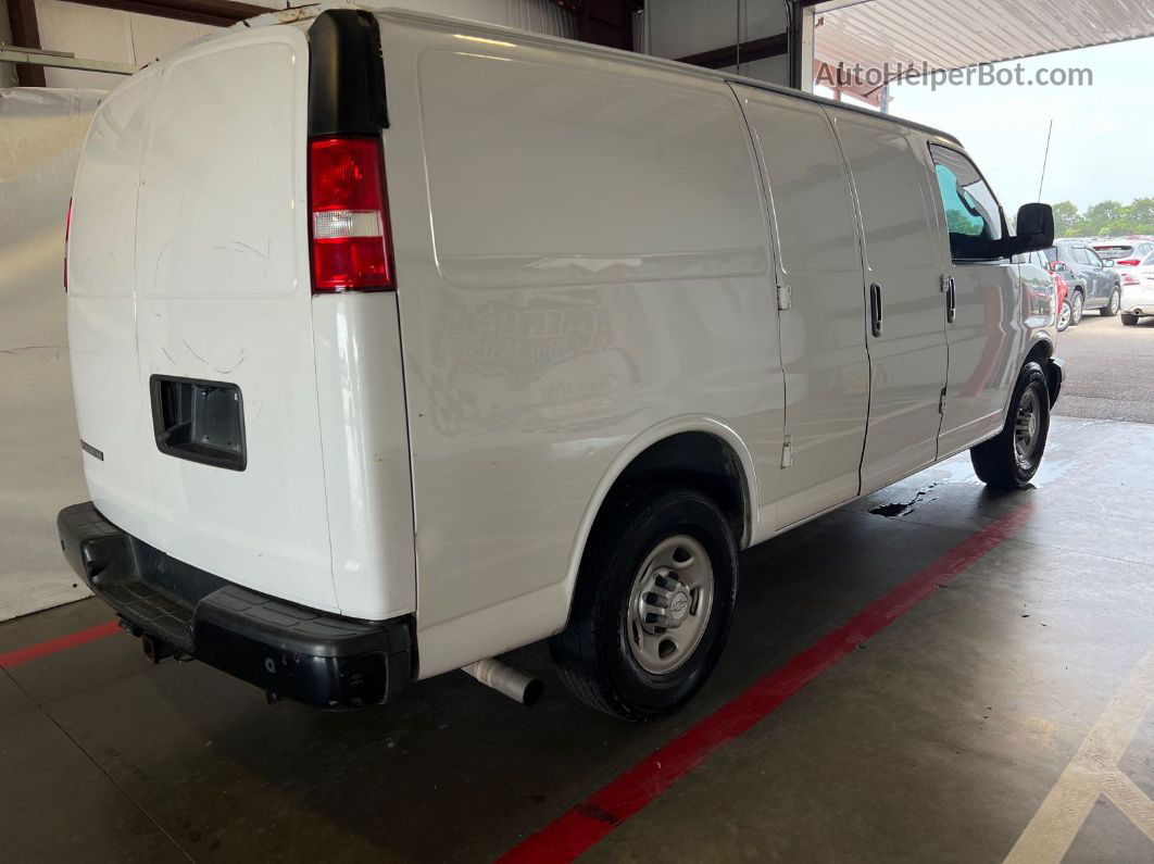 2017 Chevrolet Express Cargo Van   Неизвестно vin: 1GCWGAFF5H1342556