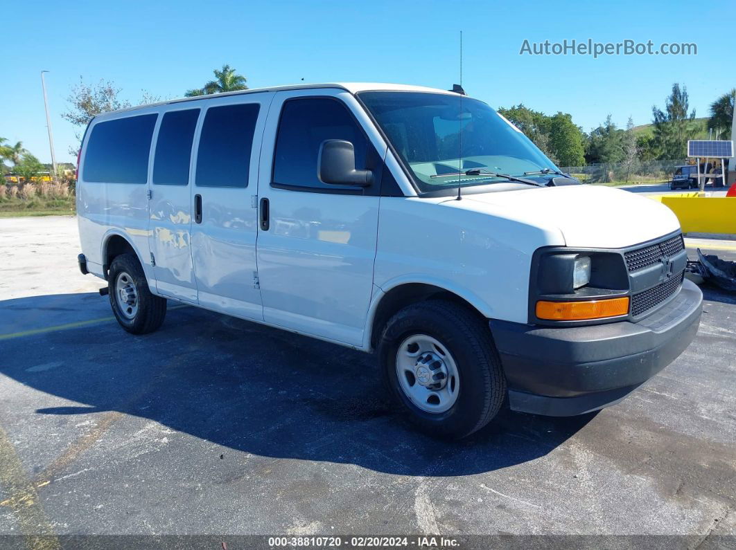 2017 Chevrolet Express 2500 Work Van White vin: 1GCWGAFF7H1308179