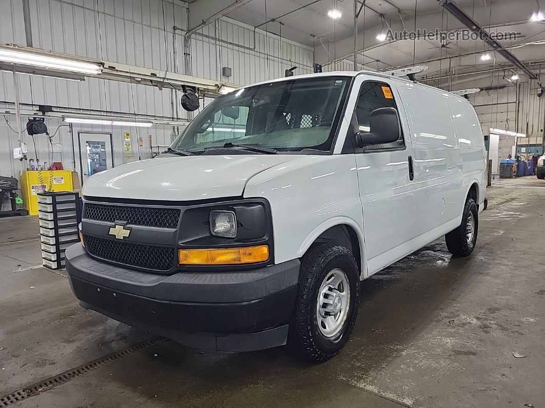 2017 Chevrolet Express 2500 Work Van White vin: 1GCWGAFFXH1245997