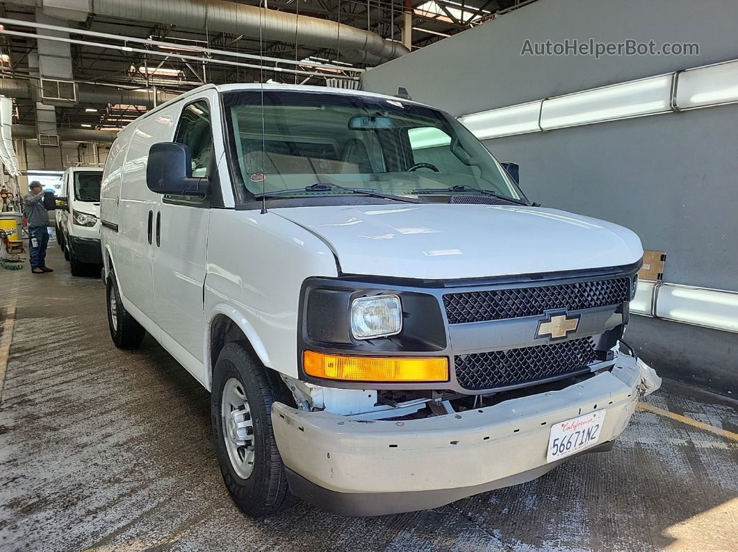 2017 Chevrolet Express 2500 Work Van White vin: 1GCWGAFG7H1133666