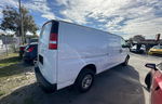 2017 Chevrolet Express G3500  White vin: 1GCZGHFG9H1254818