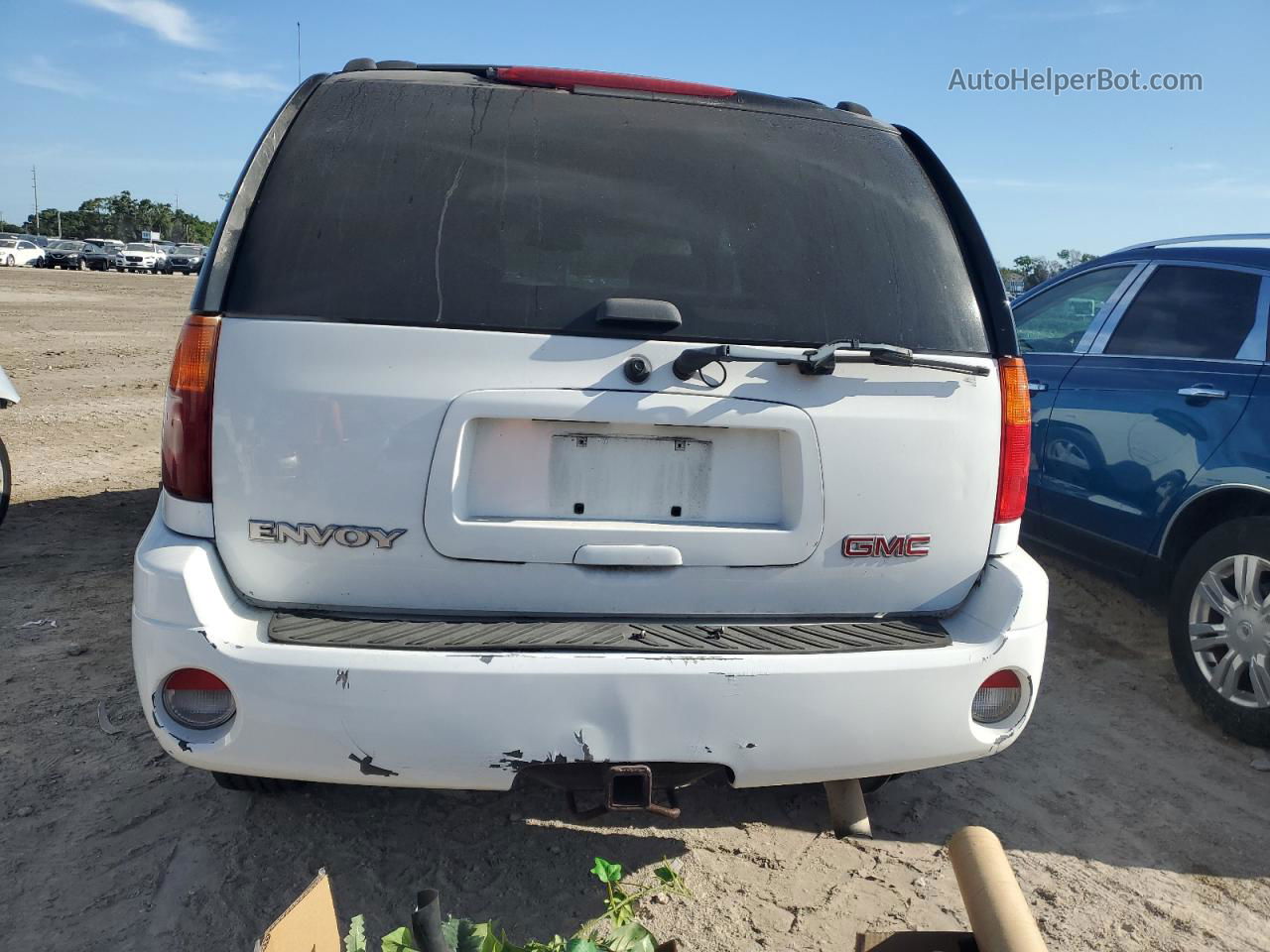 2003 Gmc Envoy  White vin: 1GKDS13S232208506