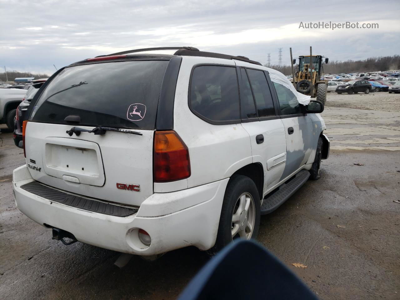 2005 Gmc Envoy  White vin: 1GKDS13S352329564