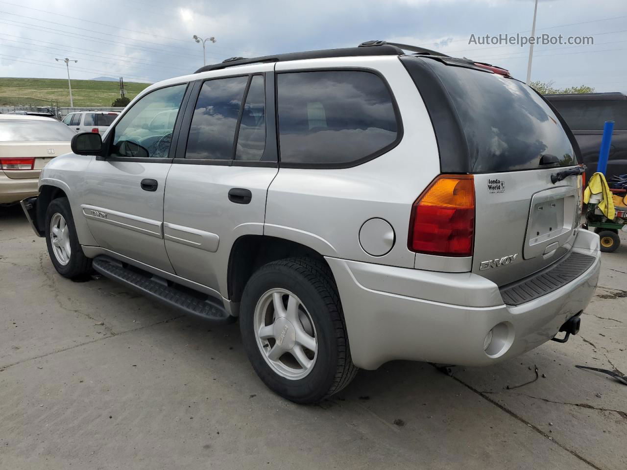 2004 Gmc Envoy  Silver vin: 1GKDS13S442442129