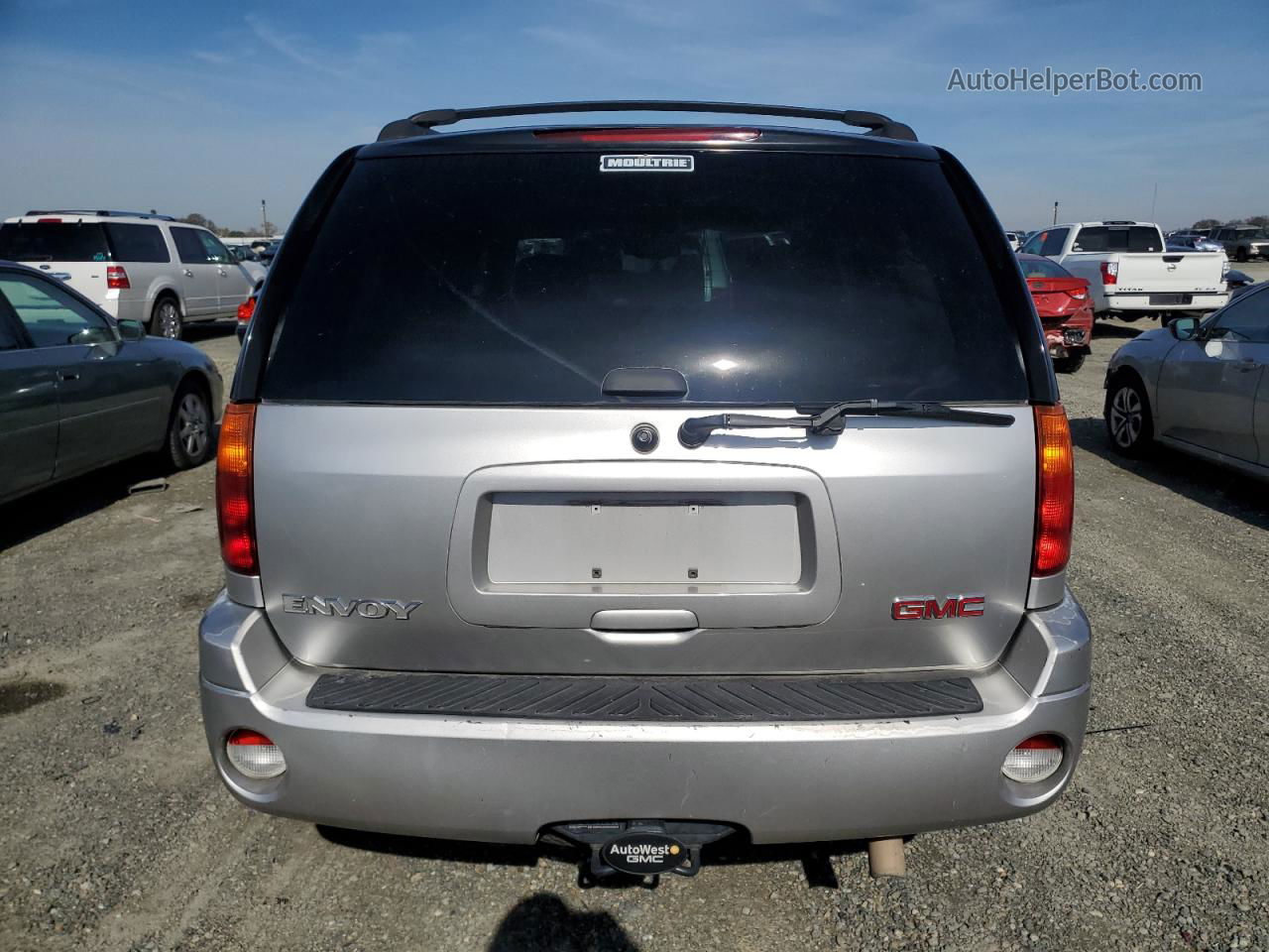 2005 Gmc Envoy  Silver vin: 1GKDS13S452389188