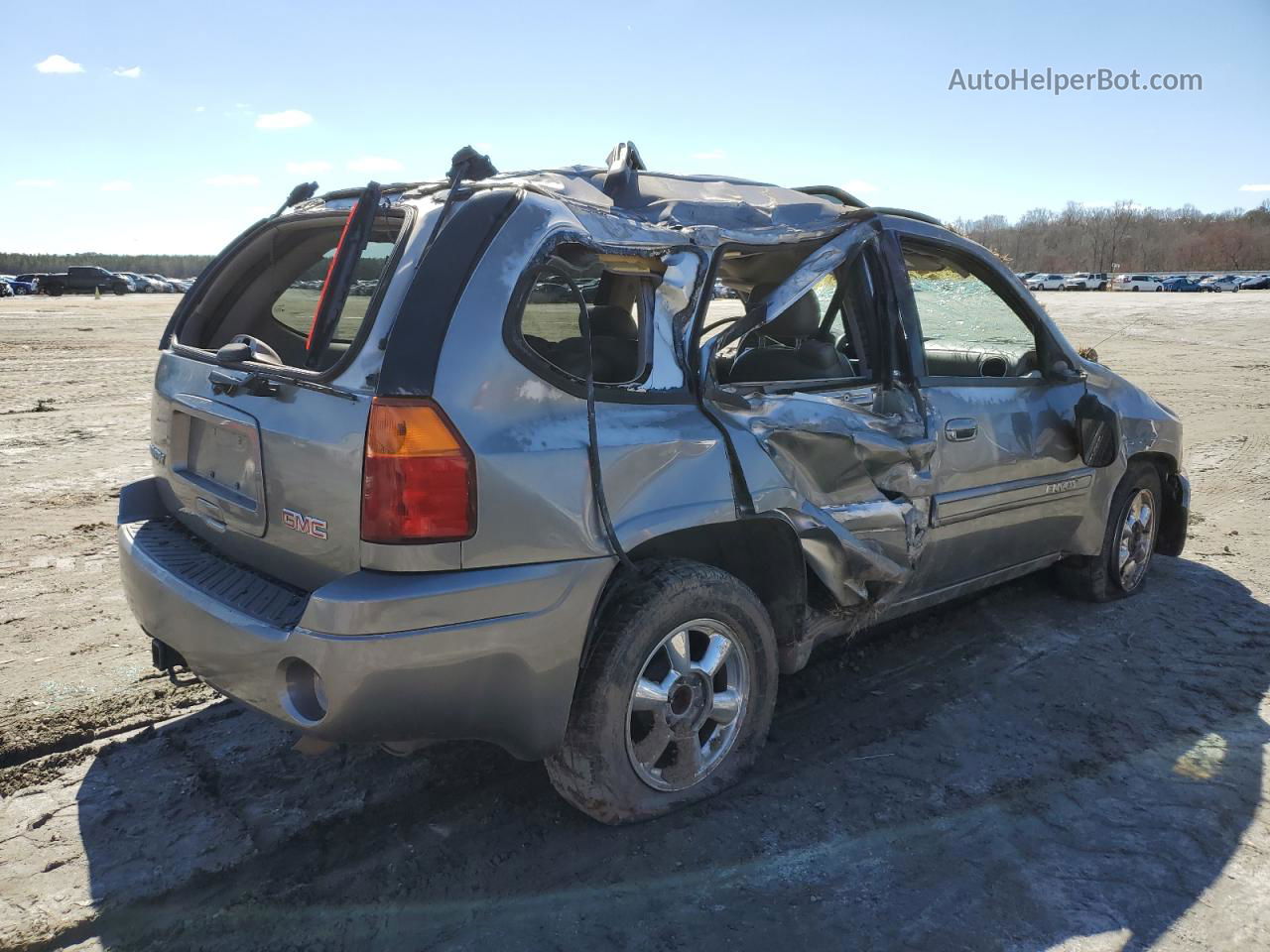 2004 Gmc Envoy  Silver vin: 1GKDS13S742415037