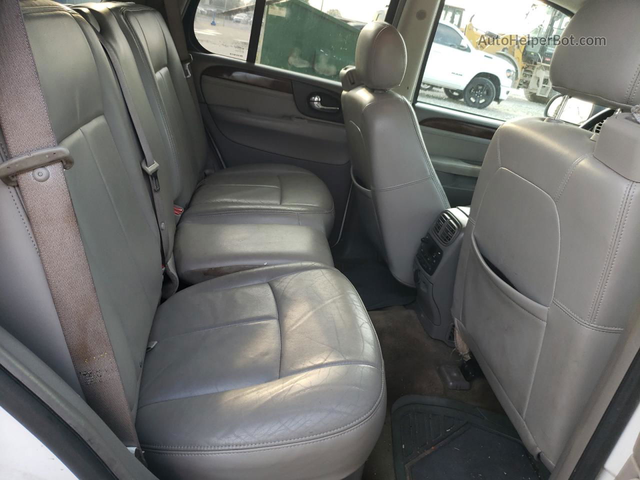 2005 Gmc Envoy  Белый vin: 1GKDS13S952245846