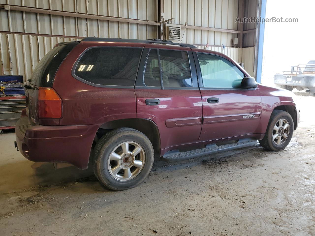 2004 Gmc Envoy  Maroon vin: 1GKDS13SX42445262